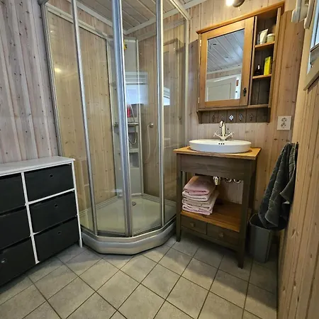Modern Cabin By Fresh Water In Beautiful Vesteralen 펜션 소르틀란